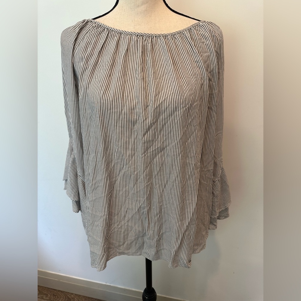 Gibson Latimer Striped Blouse Oversized Large Tie back Layered Sleeves